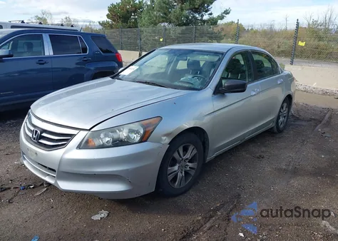 2012 Honda Accord 2.4 Se из США, поврежденный, VIN 1HGCP2F69CA081001